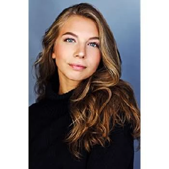 Suzanne Bowling - Age, Bio, Birthdate, Family, Networth & More