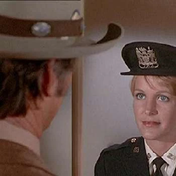 Suzanne Cohane - Birthday, Bio, Wiki, Family, Networth & More