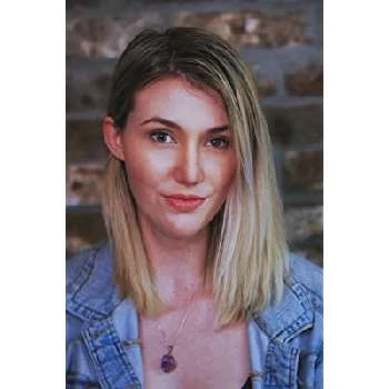 SuzAnne DeCarma - Age, Bio, Birthdate, Family, Networth & More