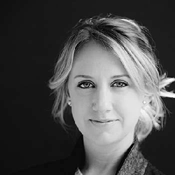 Suzanne Heathcote - Age, Bio, Birthdate, Family, Networth & More