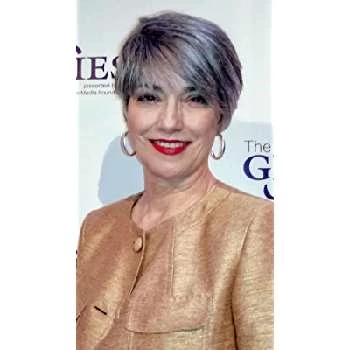 Suzanne Savoy - Biography, Birthday, Family, Wki, Networth & More