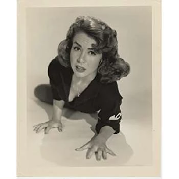 Suzanne Ta Fel Biography