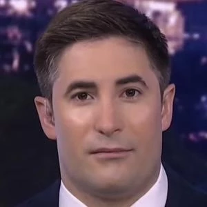 Jonathan Swan Biography
