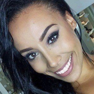 Laila Swann Biography