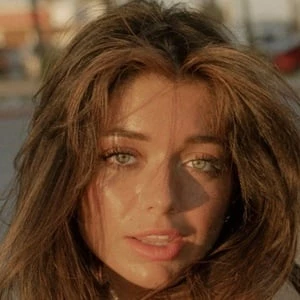 Tabitha Swatosh - Bio, Networth, Family, Age, Birthdate & More