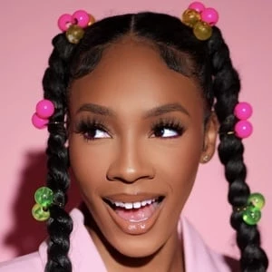 Kellie Sweet - Age, Wiki, Birthdate, Bio, Networth, Family & More