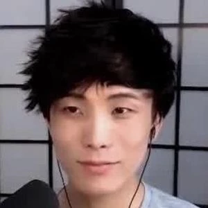 Sykkuno Biography
