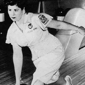 Sylvia Wene - Age, Bio, Birthdate, Family, Networth & More