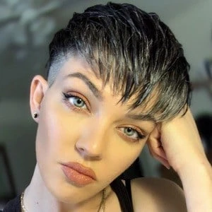 Heather Symmes Biography