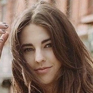Elena Taber Biography
