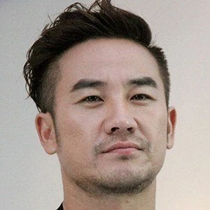 Uhm Tae-woong Biography