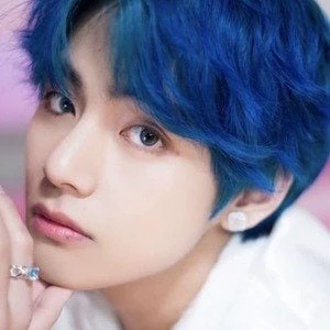 Kim Taehyung Biography