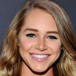 Courtney Tailor Biography