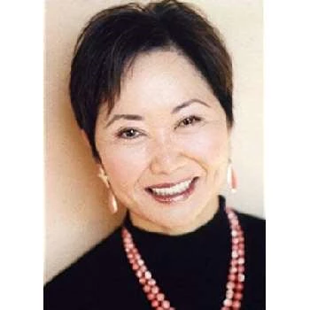 Takayo Fischer Biography