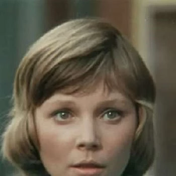 Tamara Trach - Age, Bio, Career, Family, Wiki, Networth & More