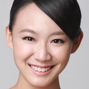 Julie Tan - Age, Bio, Birthdate, Family, Networth & More