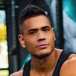 Julián Tanaka - Date Of Birth, Bio, Birthdate, Parents, Networth & More