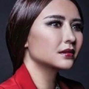 Reenee Tandjung Biography