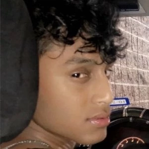 Ishmum Tanvir - Wiki, Bio, Networth, Birthdate, Family & More