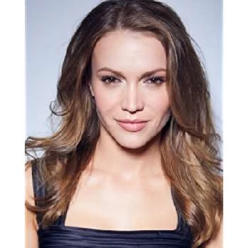 Tanya Leon - Age, Bio, Birthdate, Family, Networth & More