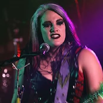 Tanya Venom - Age, Bio, Birthdate, Family, Networth & More