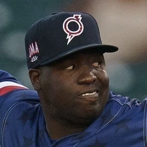 Domingo Tapia - Family, Bio, Birthday, Family, Income & More