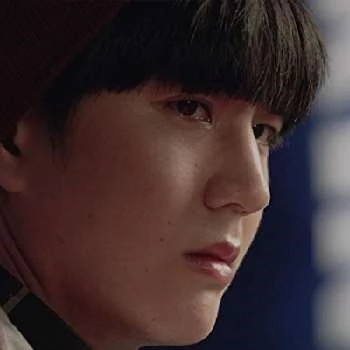 Tawinan Anukoolprasert - Age, Bio, Birthdate, Family, Networth & More