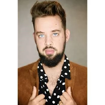 Taylor Cole - Age, Bio, Birthdate, Family, Networth & More