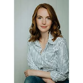 Taylor Hastings - Age, Bio, Birthdate, Family, Networth & More