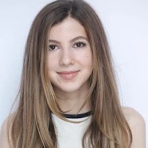 Isabella Rose Taylor - Age, WIki, Birthday, Family, Networth & More