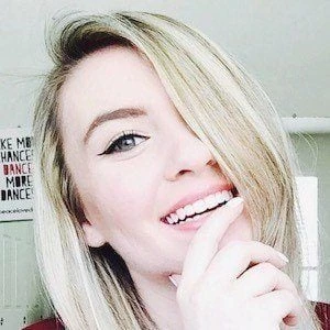 Taylor Nicole Biography