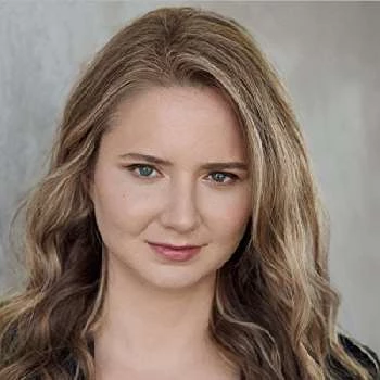 Taylor Steward - Age, Bio, Birthdate, Family, Networth & More