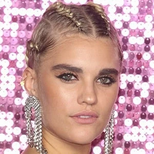Tigerlily Taylor Biography