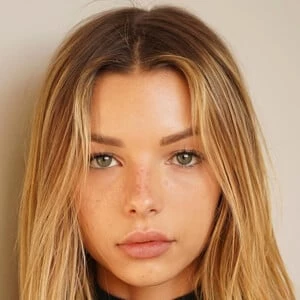 Madi Teeuws Biography