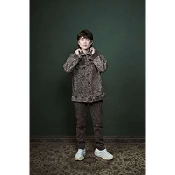 Tegan Quin Biography