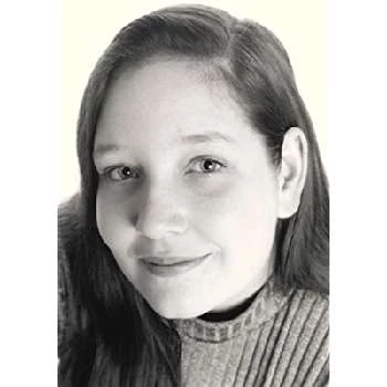 Teresa Couch - Age, Wiki, Birthdate, Bio, Networth, Family & More