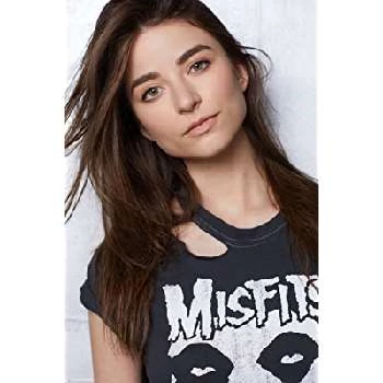 Teresa Decher - Age, Bio, Birthdate, Family, Networth & More