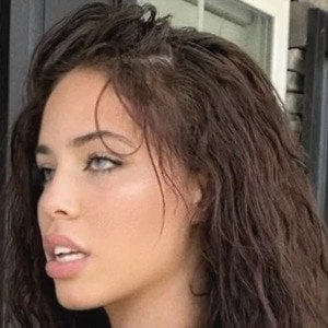 Kerryn Terry - Birthday, Bio, Wiki, Family, Networth & More