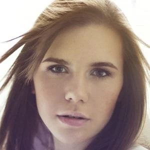 Aria Tesolin - Networth, Bio, Birthdate, Age, Family & More