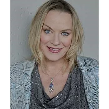 Tess Cacciatore - Age, Bio, Birthdate, Family, Networth & More