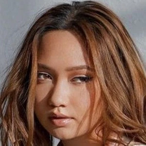 Leanne Tessa - Birthplace, Bio, Wiki, Birthday, Family, Networth & More