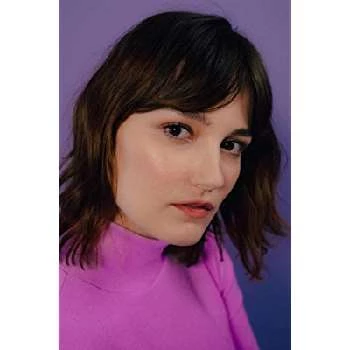 Thaïs - Age, Bio, Birthdate, Family, Networth & More