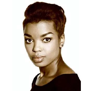 Thandeka Mdeliswa - Age, Bio, Birthdate, Family, Networth & More
