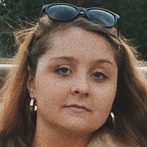 Stephanie Leger - Date Of Birth, Bio, Birthdate, Parents, Networth & More