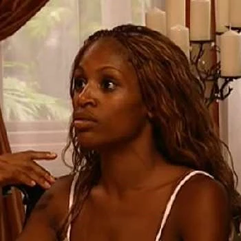 Thela Brown - Age, Bio, Birthdate, Family, Networth & More