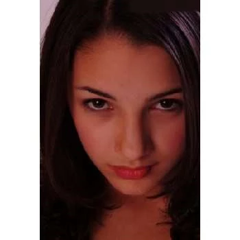 Thelma Fardín - Age, WIki, Birthday, Family, Networth & More