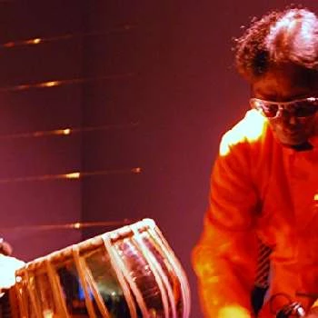 Theo Mondle - Age, Bio, Birthdate, Family, Networth & More