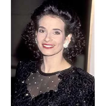 Theresa Saldana - Networth, Bio, Birthdate, Age, Family & More