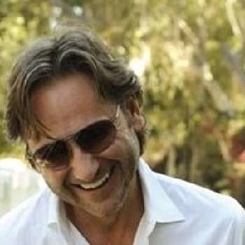 Thomas E. van Dell - Age, Bio, Birthdate, Family, Networth & More