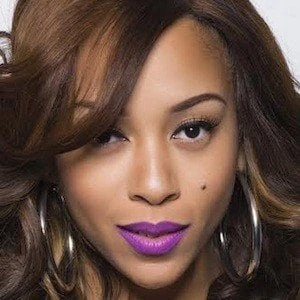 Shanae Thomas Biography